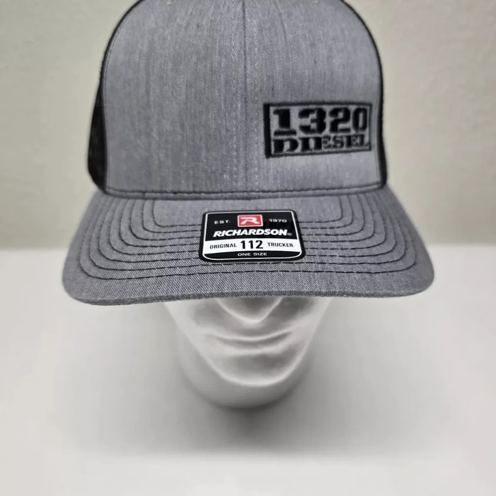 Richardson‎ Gray and Black Trucker Hat